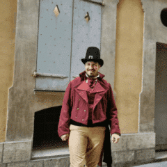 Une visite guidée en habit d'époque proposée par Epok'Tour à Nice